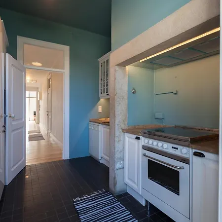 Flh Campolide Charming Apartmán